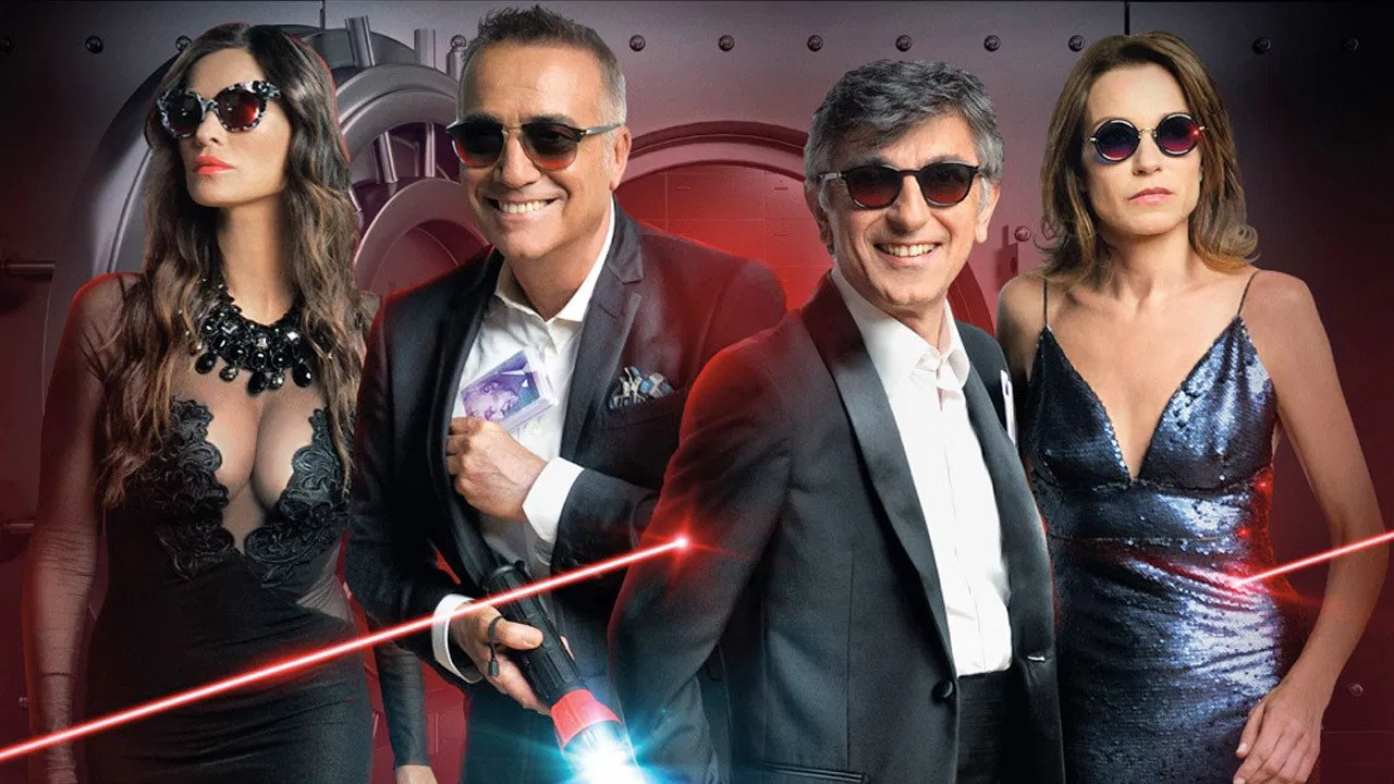 Non si ruba a casa dei ladri backdrop