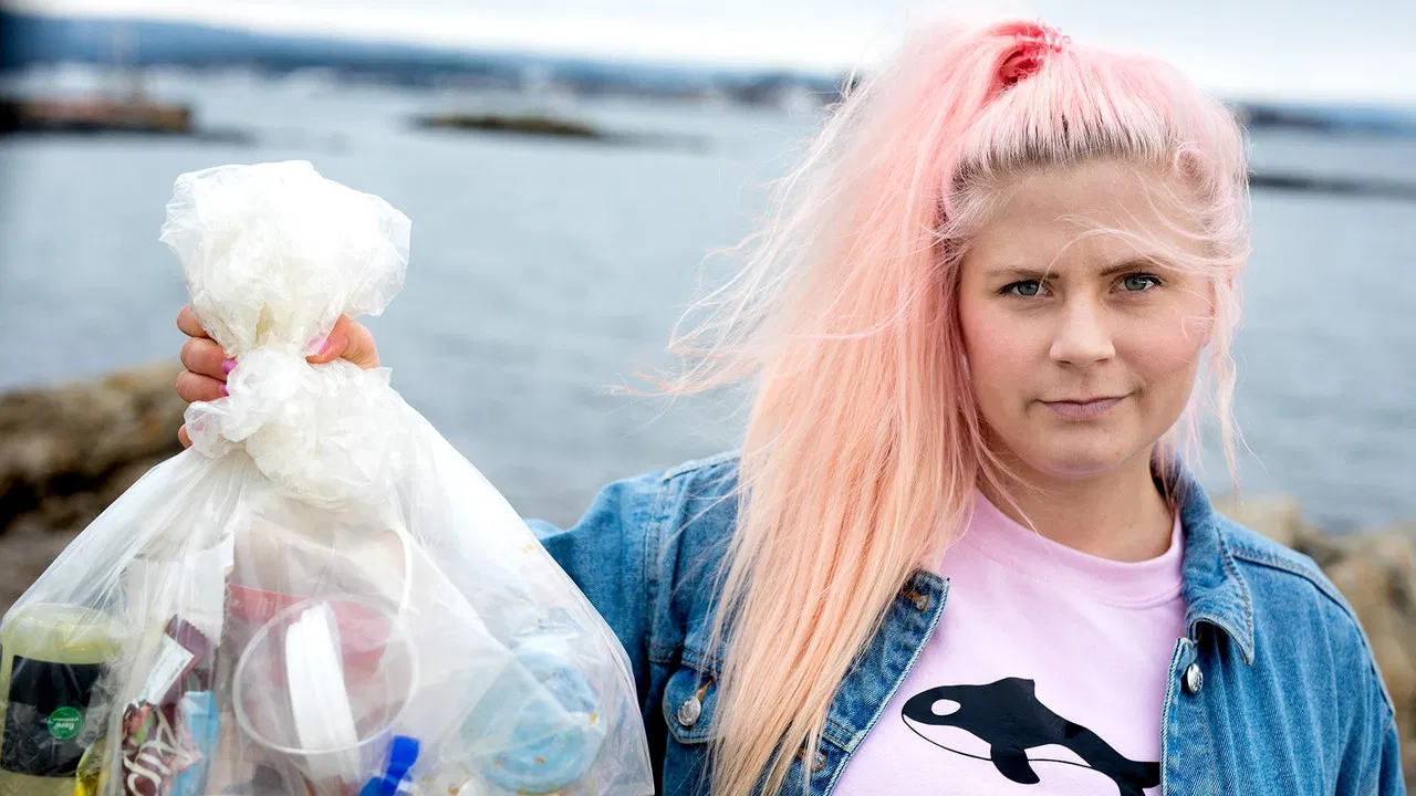 Planet Plast backdrop