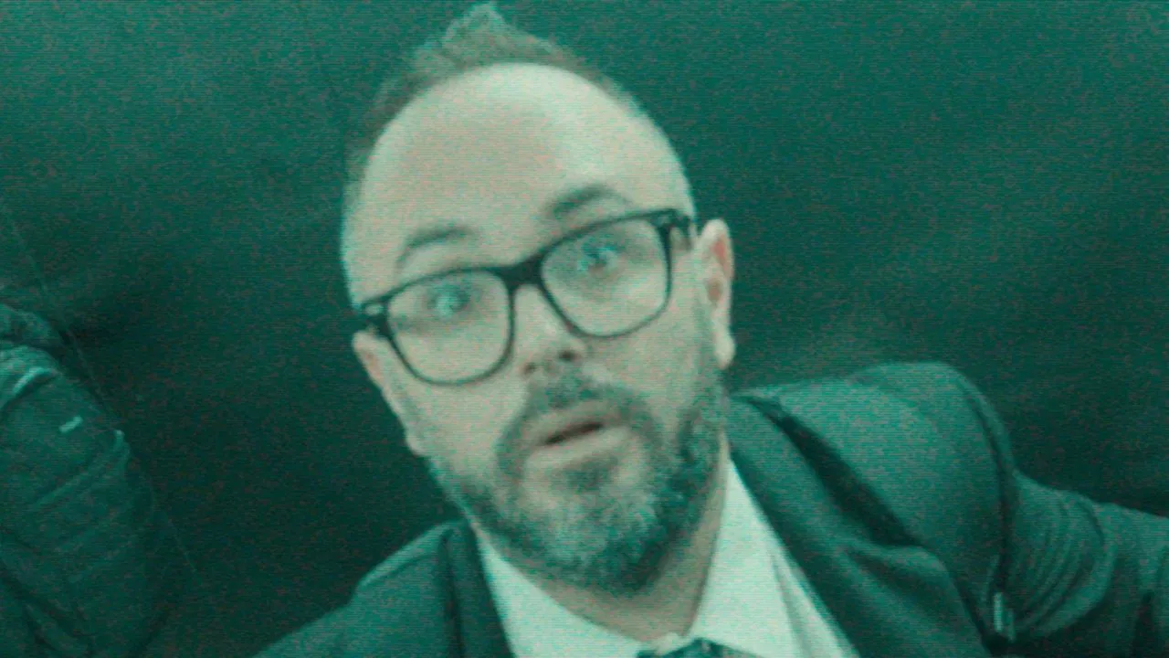 El ascensor backdrop