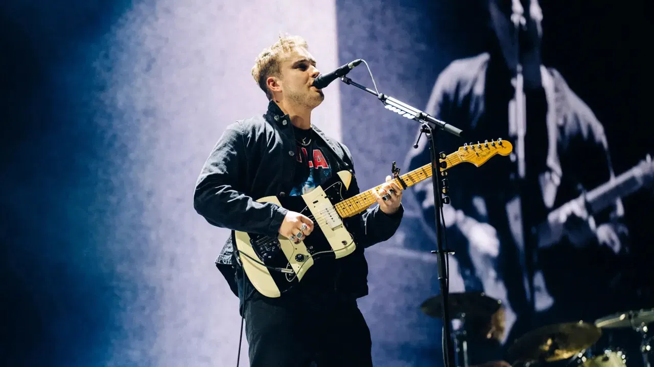 Sam Fender — Live At London Stadium backdrop