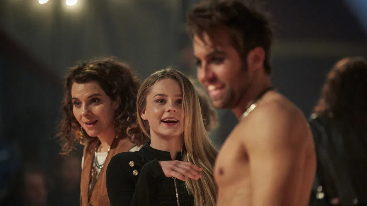 Vilken jävla cirkus backdrop