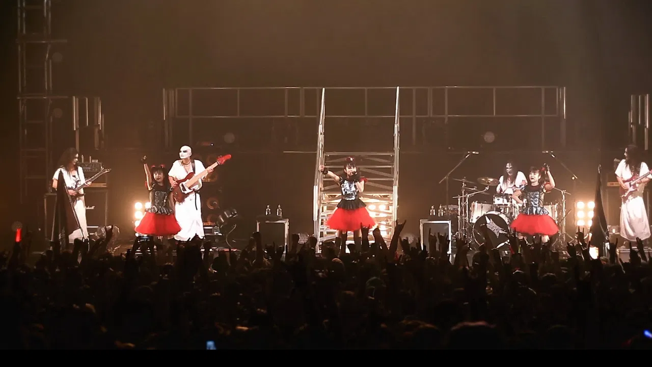 BABYMETAL WORLD TOUR 2014 - Live in London - O2 Brixton Academy backdrop