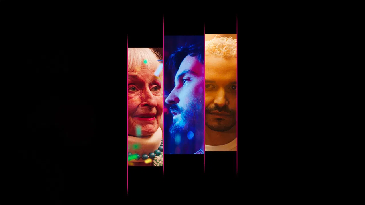 We Three Queens backdrop