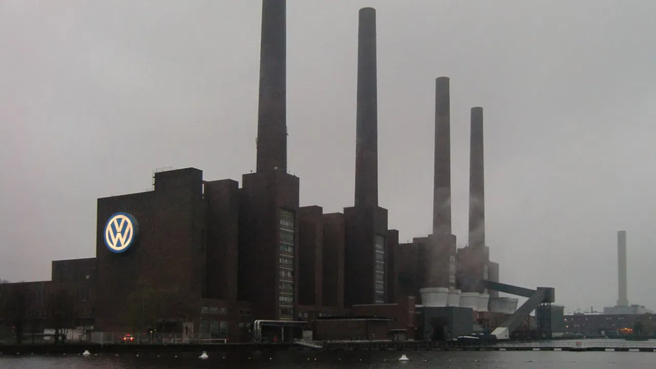 Palermo or Wolfsburg backdrop