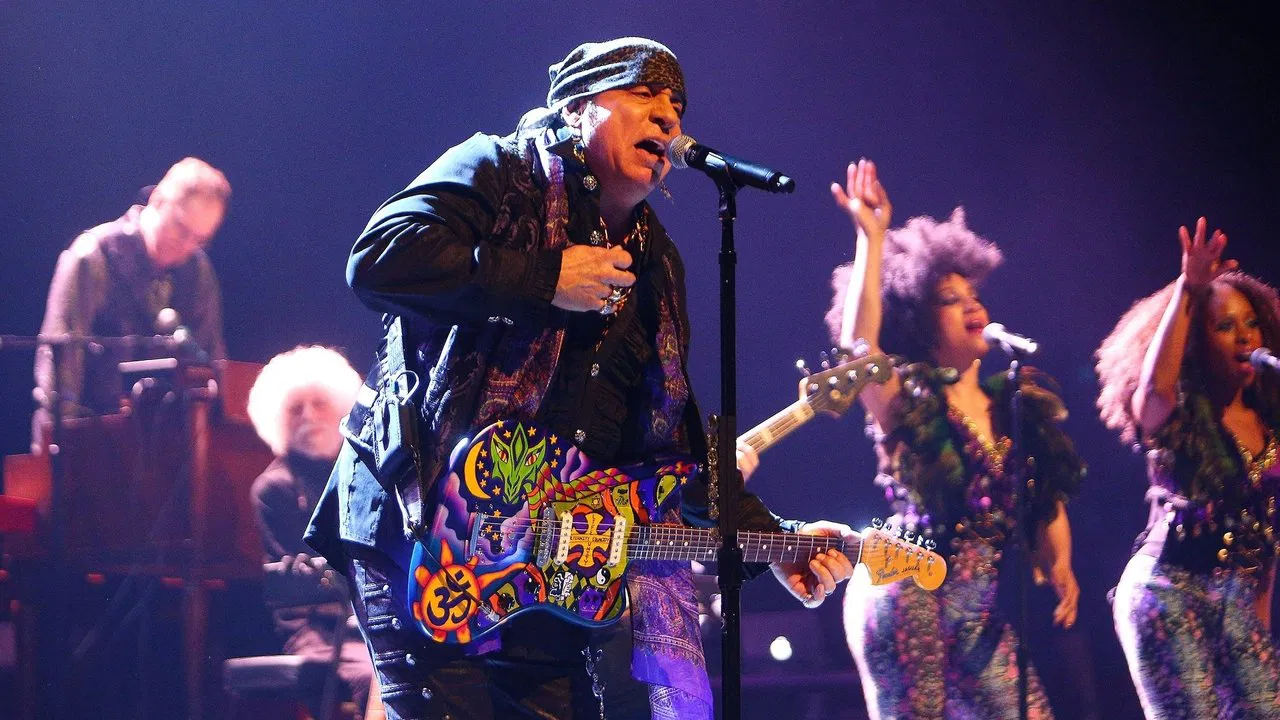 Little Steven and the Disciples of Soul: Soulfire Live! backdrop