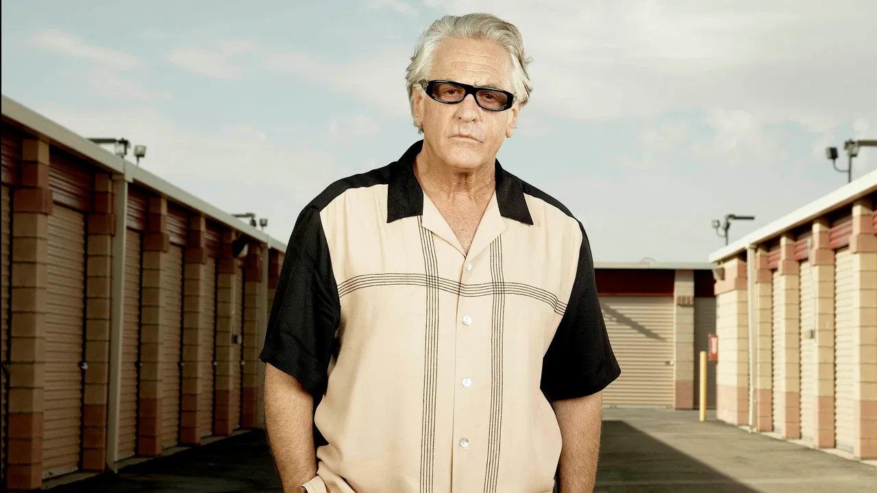 Storage Wars: Barry's Best Buys backdrop