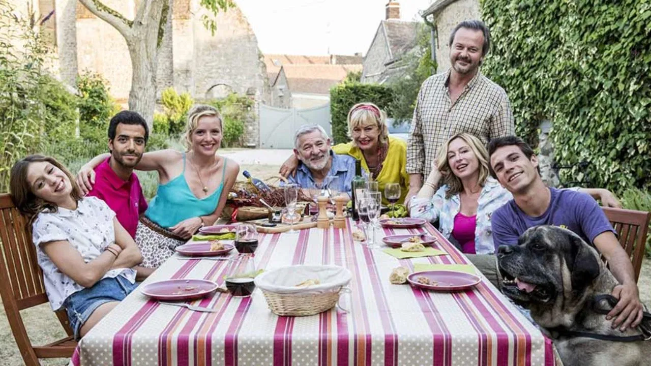 En famille : La zizanie backdrop