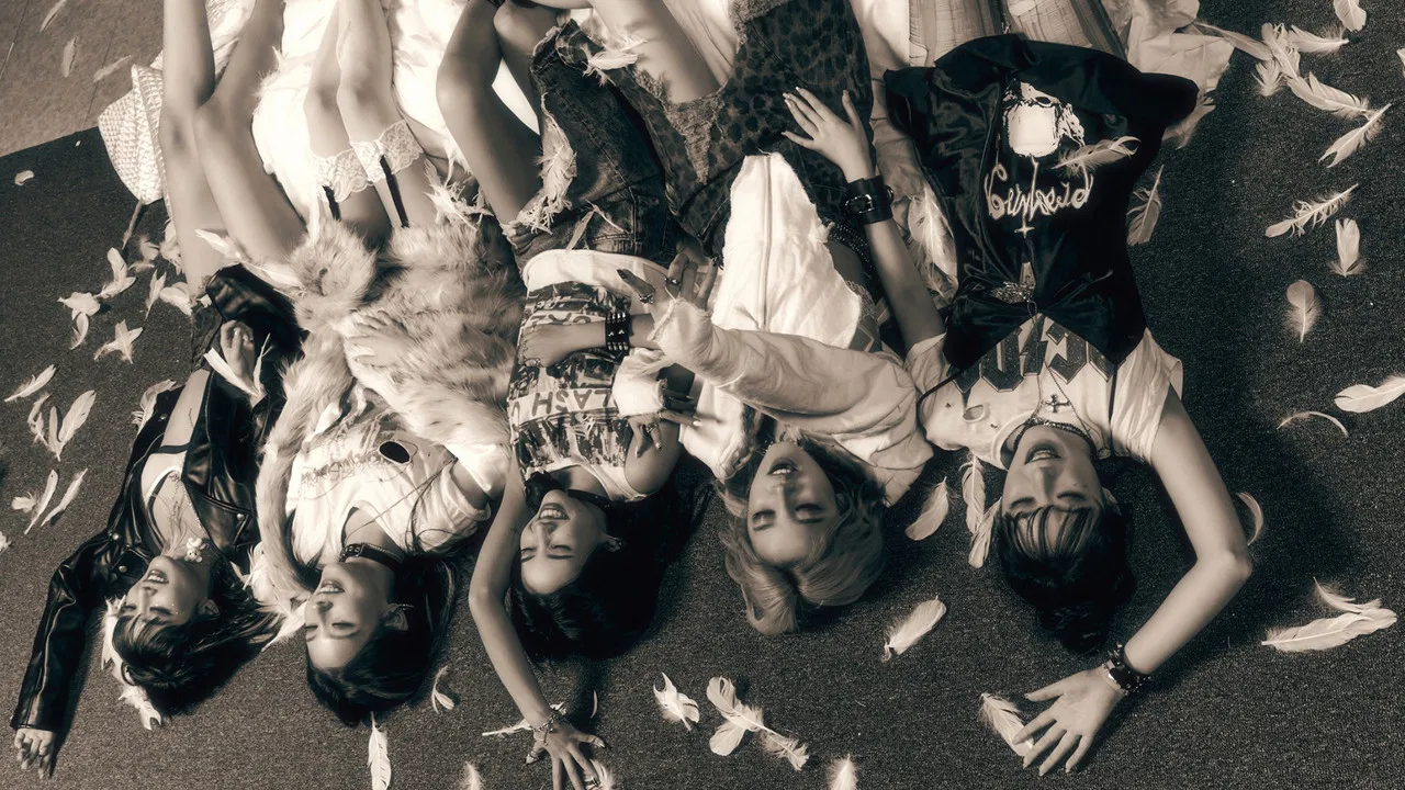 (G)I-DLE: JUST ME ( )I-DLE backdrop