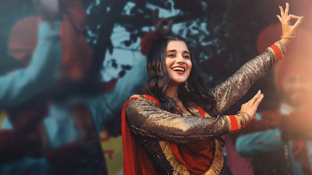 Majajan Orchestra backdrop