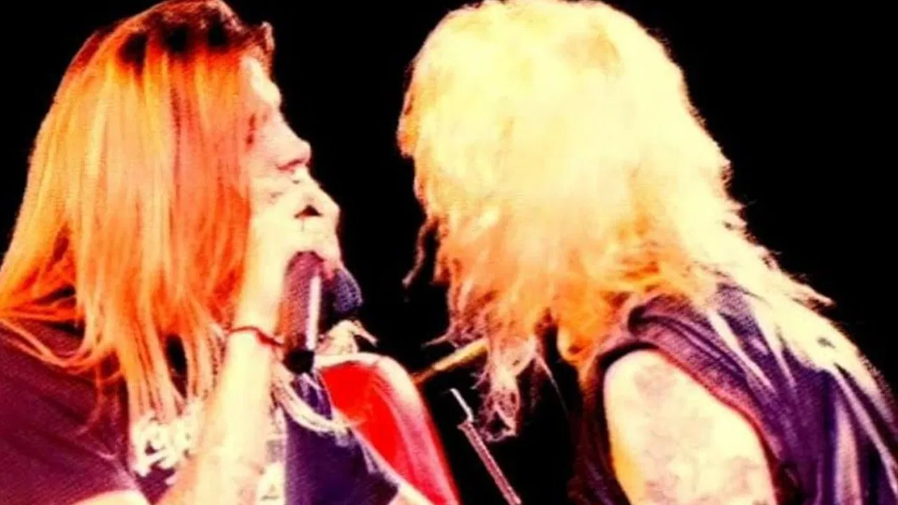 Guns N' Roses - CNE Grandstand Toronto backdrop