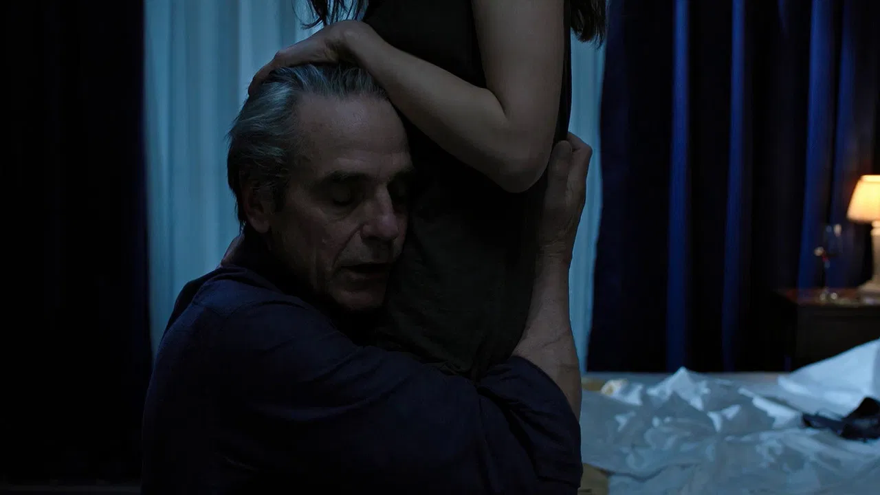 Correspondence backdrop