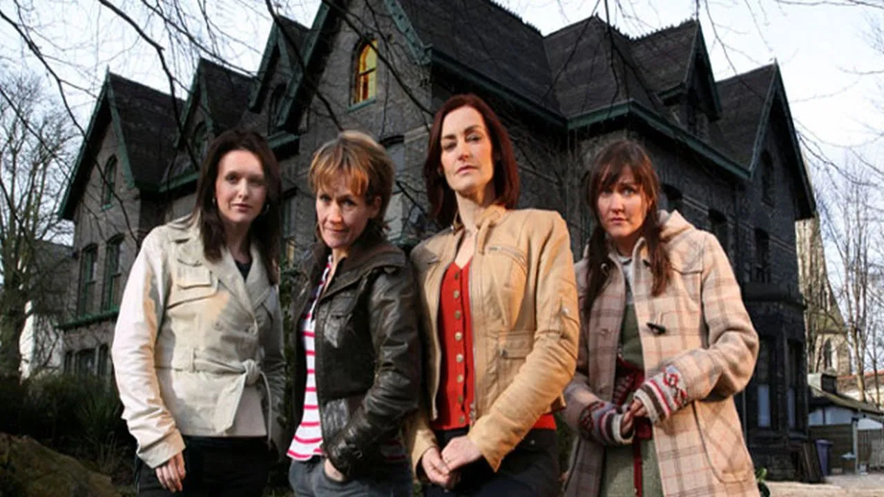 True Dare Kiss backdrop