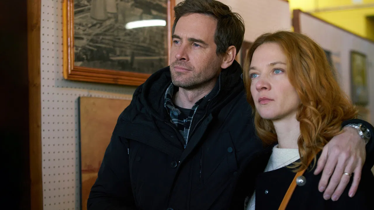 Murder in Lille backdrop