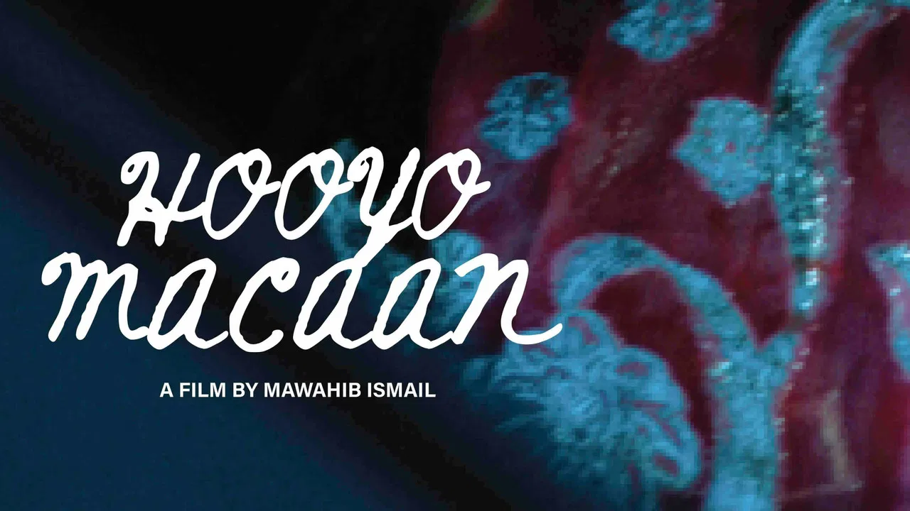 Hooyo Macaan backdrop