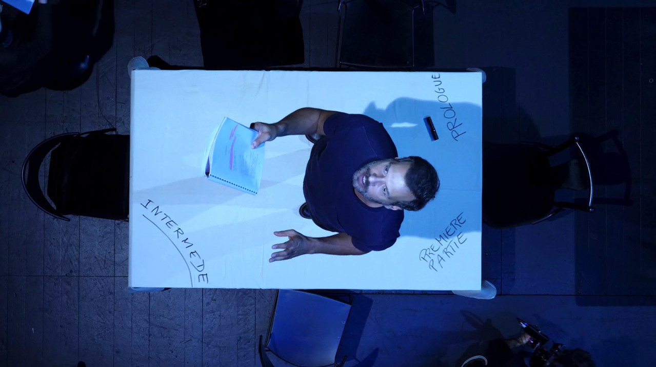 Juste la fin du monde backdrop