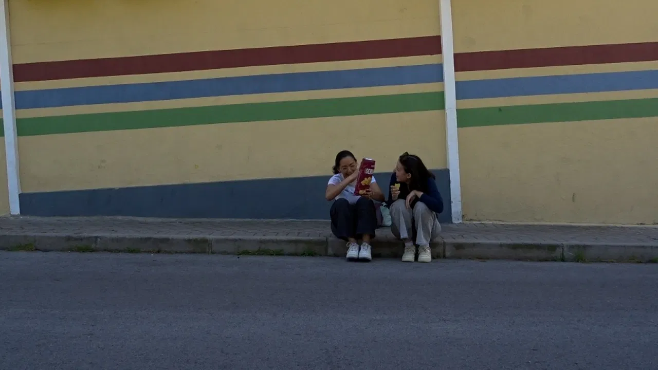 to be decided backdrop