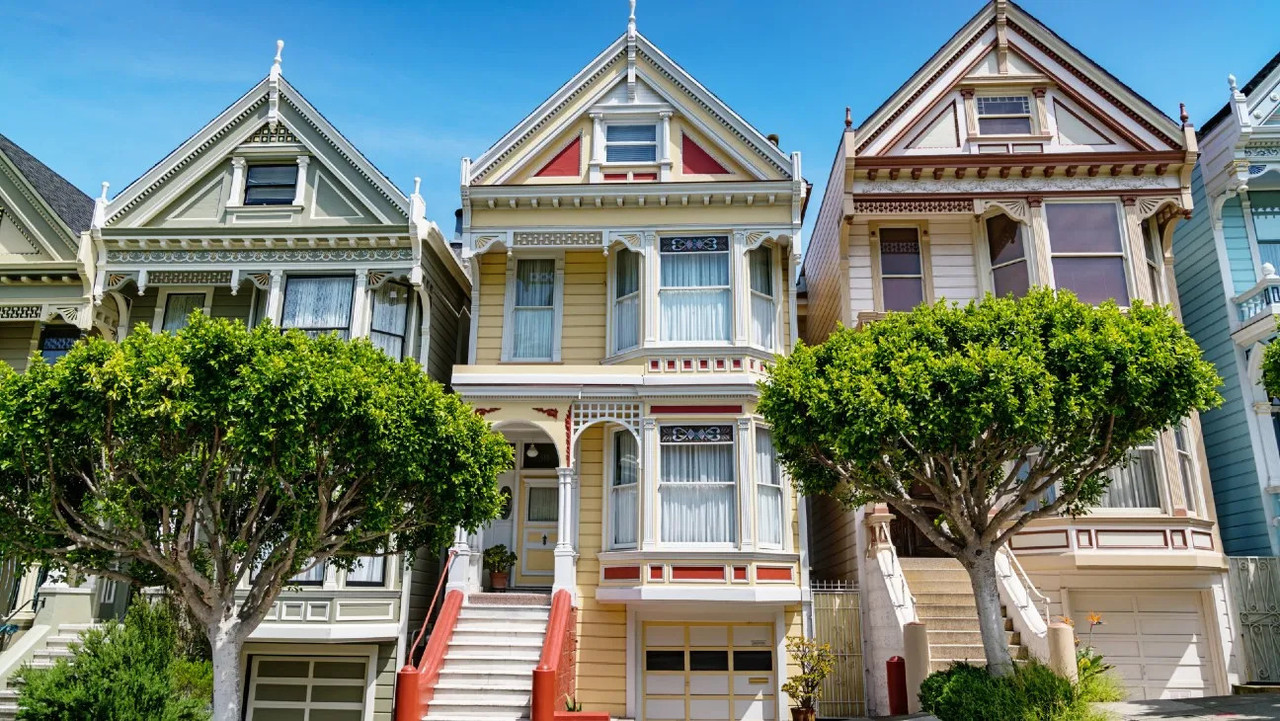 The House from... backdrop