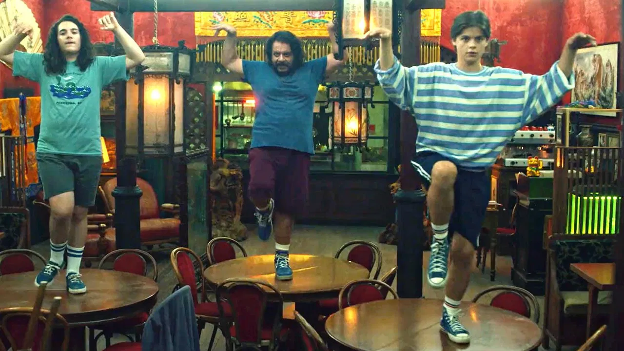 Grosso guaio all'Esquilino - La leggenda del Kung Fu backdrop