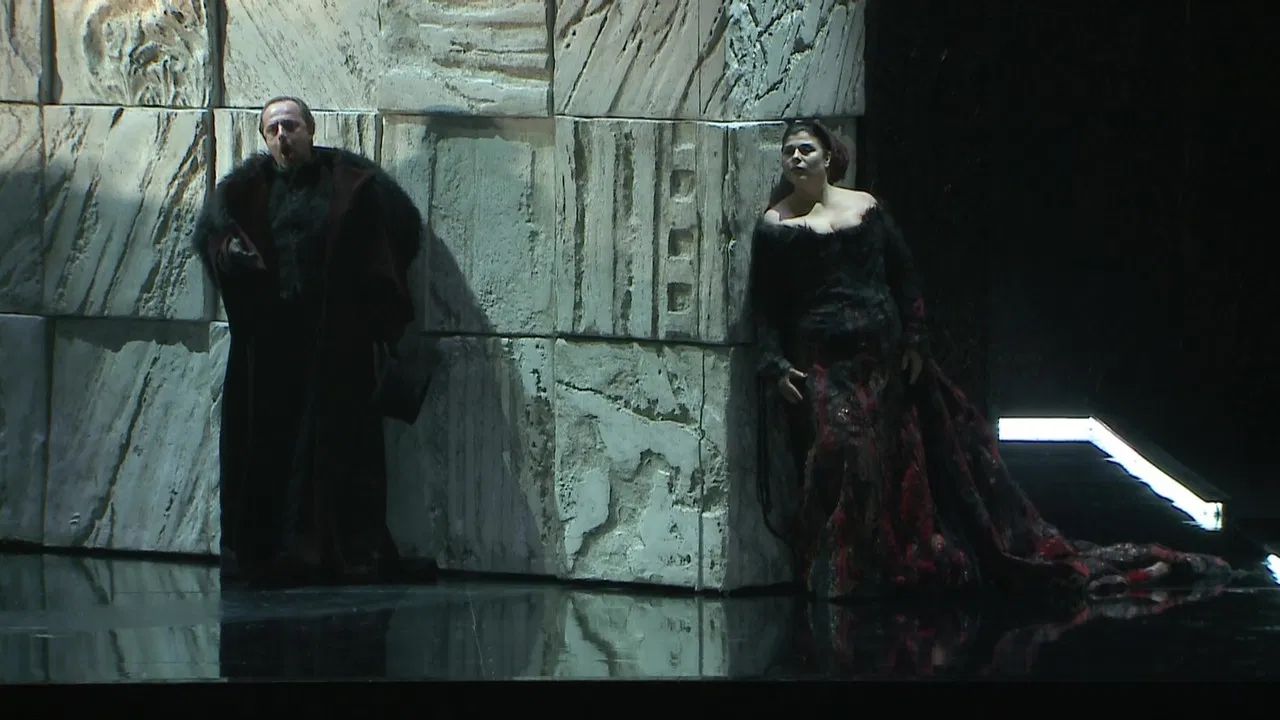 Giuseppe Verdi : La forza del destino backdrop