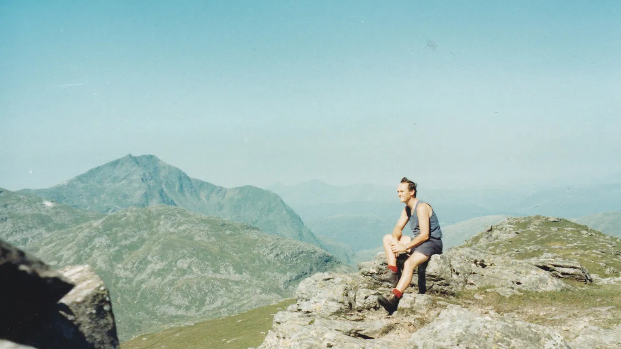 The Munro King backdrop