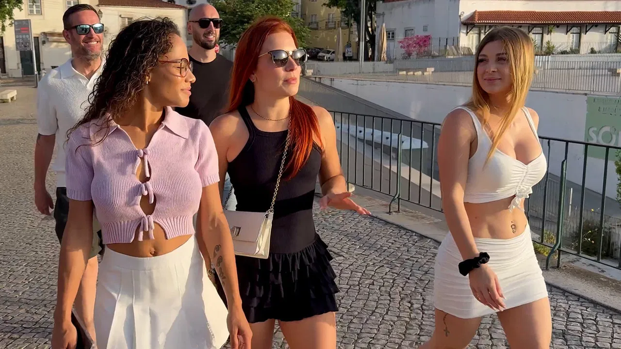 Sex Friends: Portugal backdrop