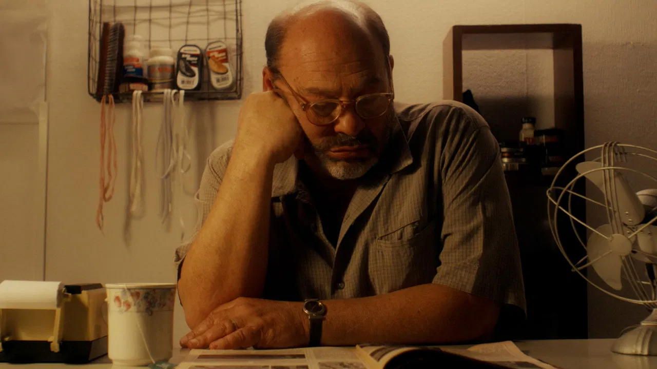 Wenceslao is a shoemaker backdrop