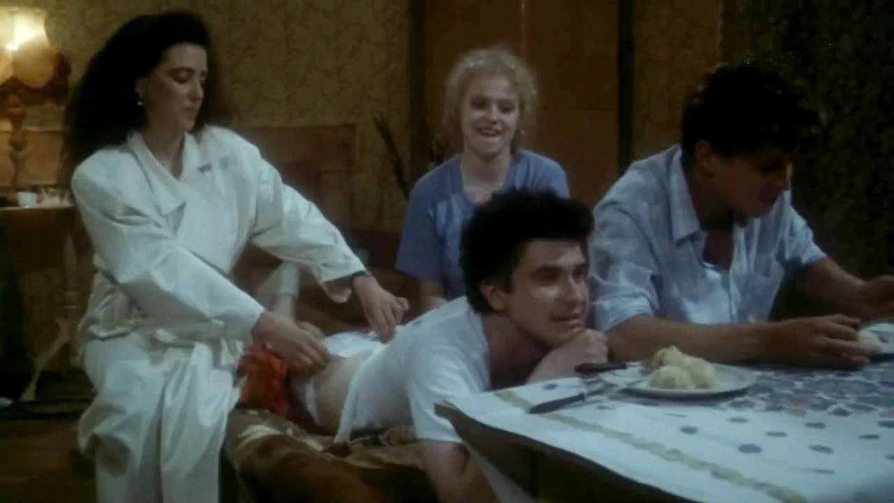 Zabić na końcu backdrop