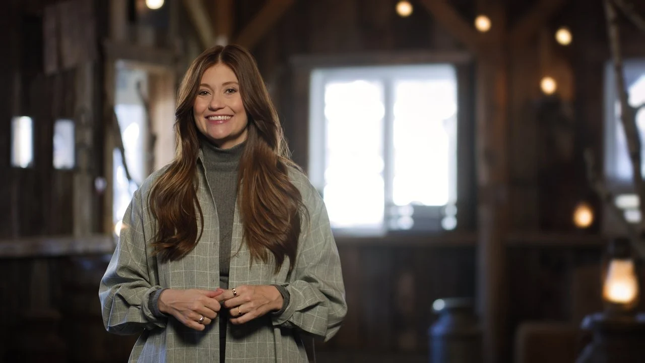 L'amour est dans le pré backdrop