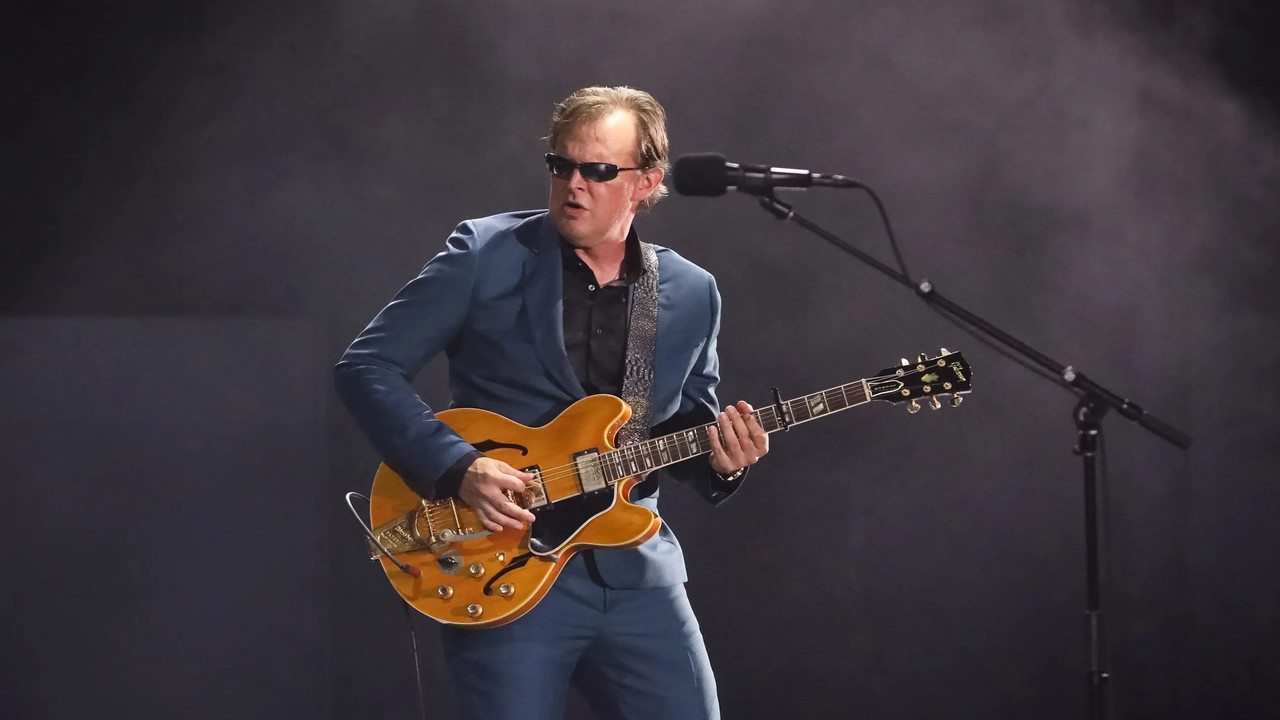 Joe Bonamassa - Live at the Hollywood Bowl with Orchestra backdrop