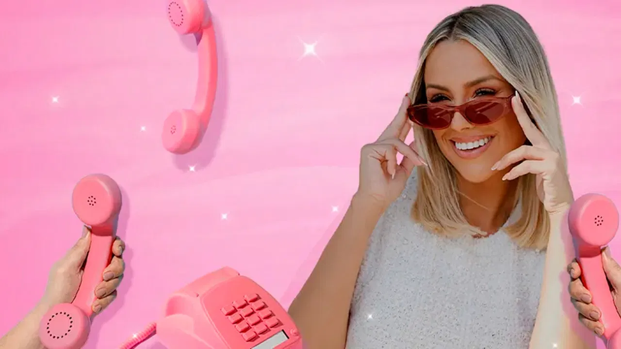 Mi reino by María Aguilar backdrop