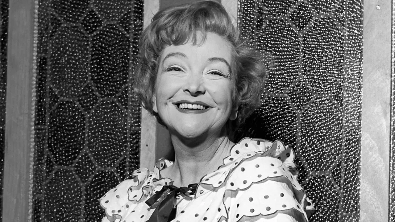 Beryl Reid backdrop