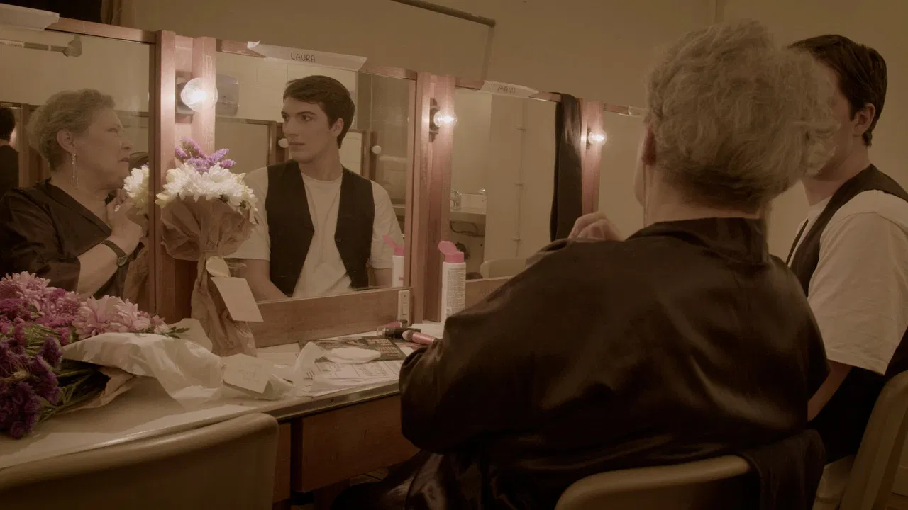 Um Caminho numa Outra Avenida backdrop