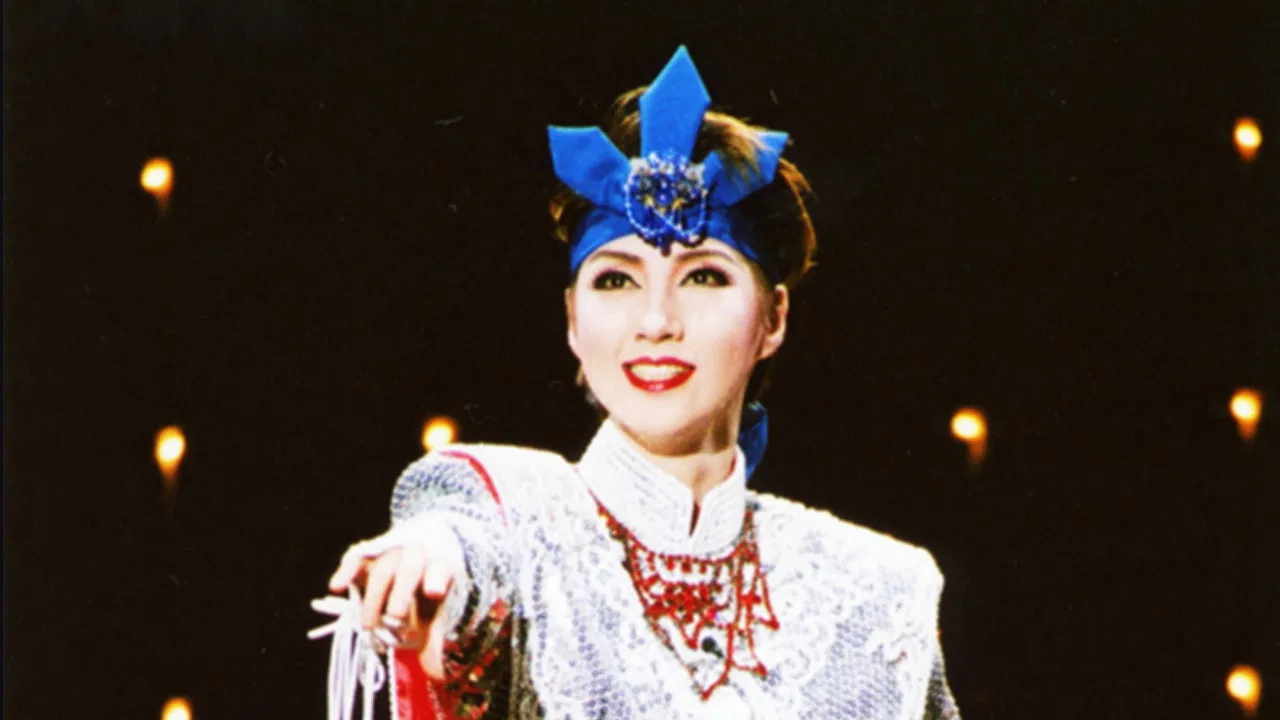 ASIAN SUNRISE backdrop