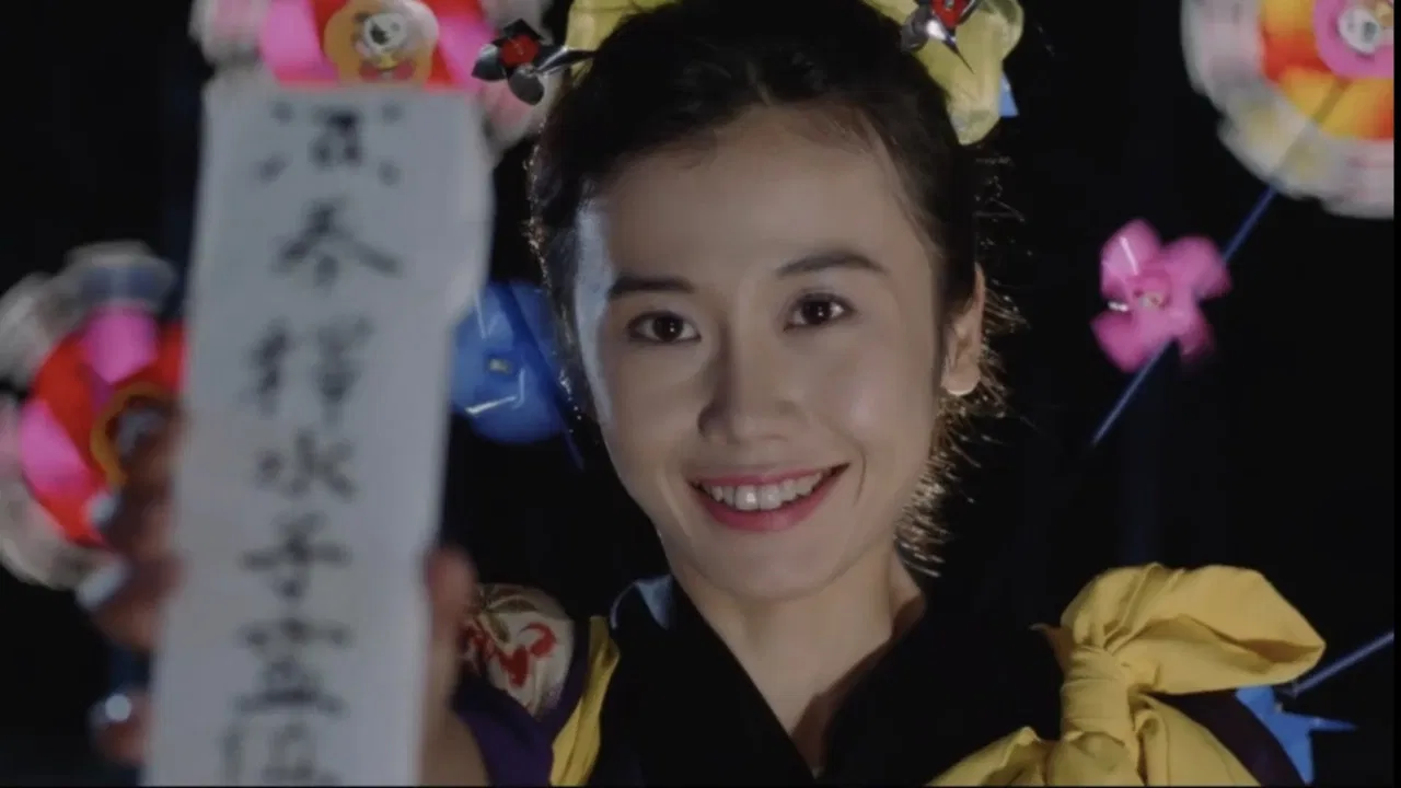 Hensa-chi H kurabu backdrop