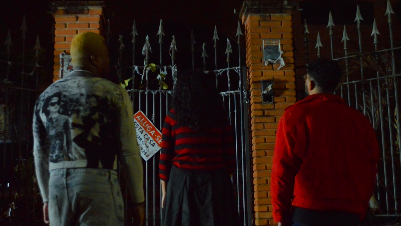 Interstício backdrop