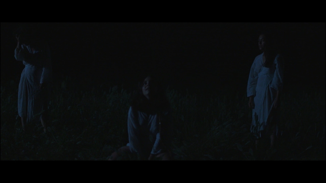 Quem és, Clara? backdrop