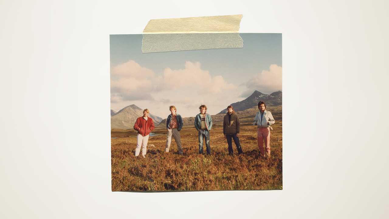 Runrig: There Must Be a Place backdrop