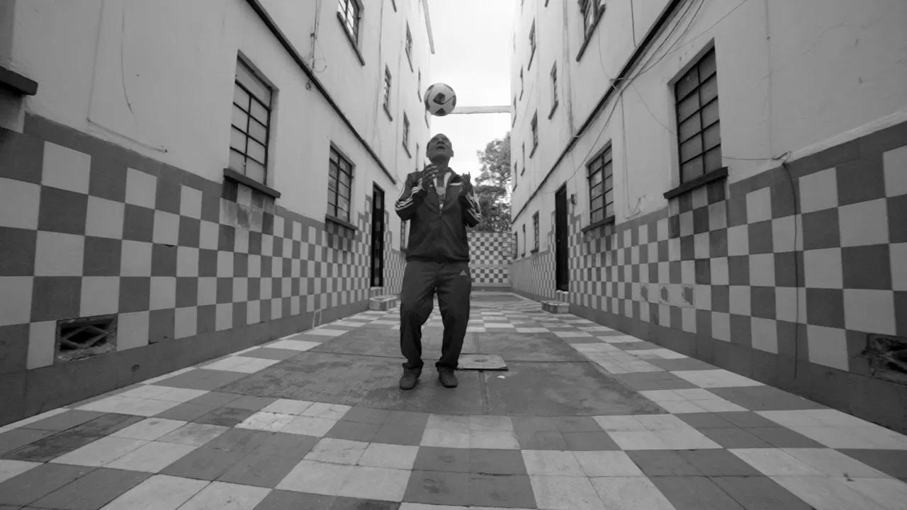 Me cuesta tanto olvidarte backdrop