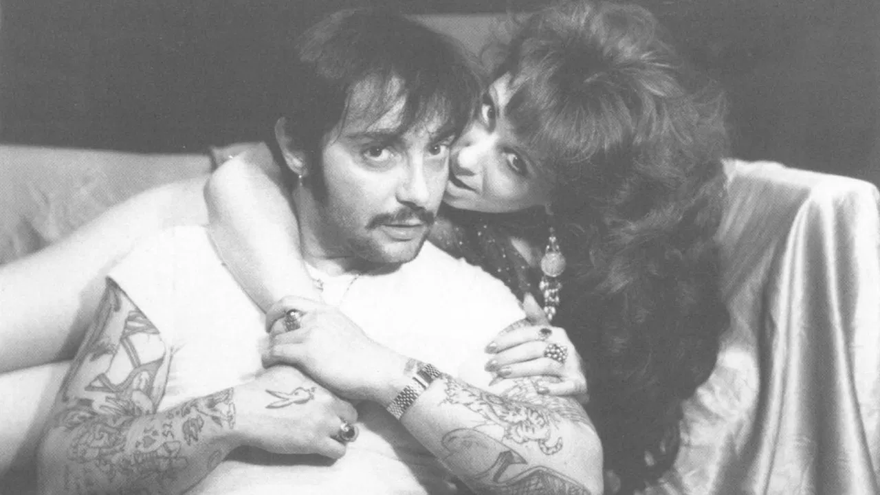 Linda/Les and Annie backdrop