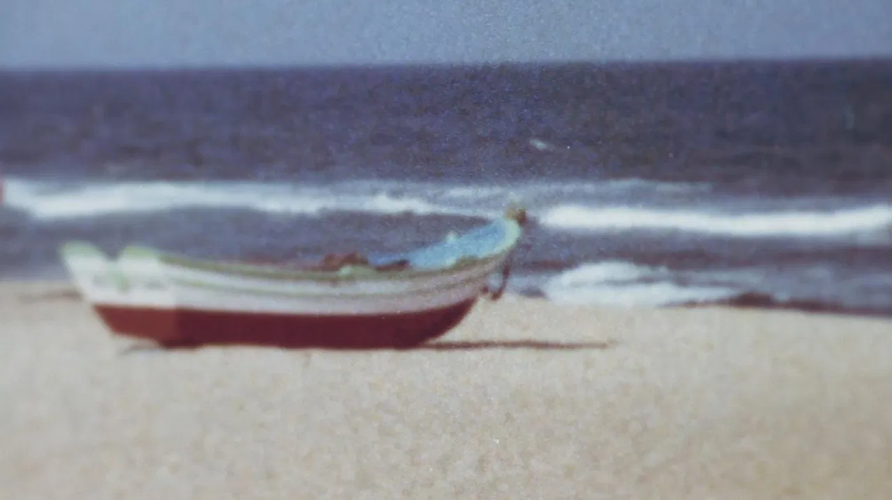 Um mergulho em água fria backdrop