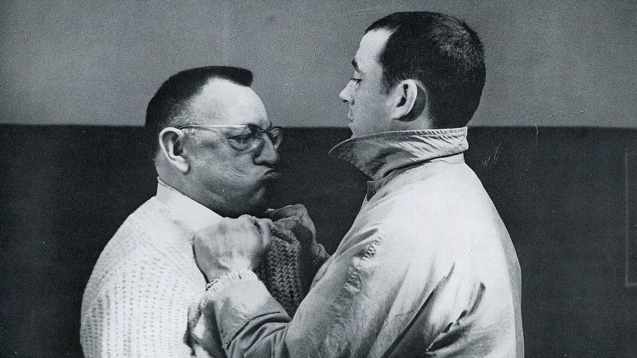 The Mad Dog backdrop