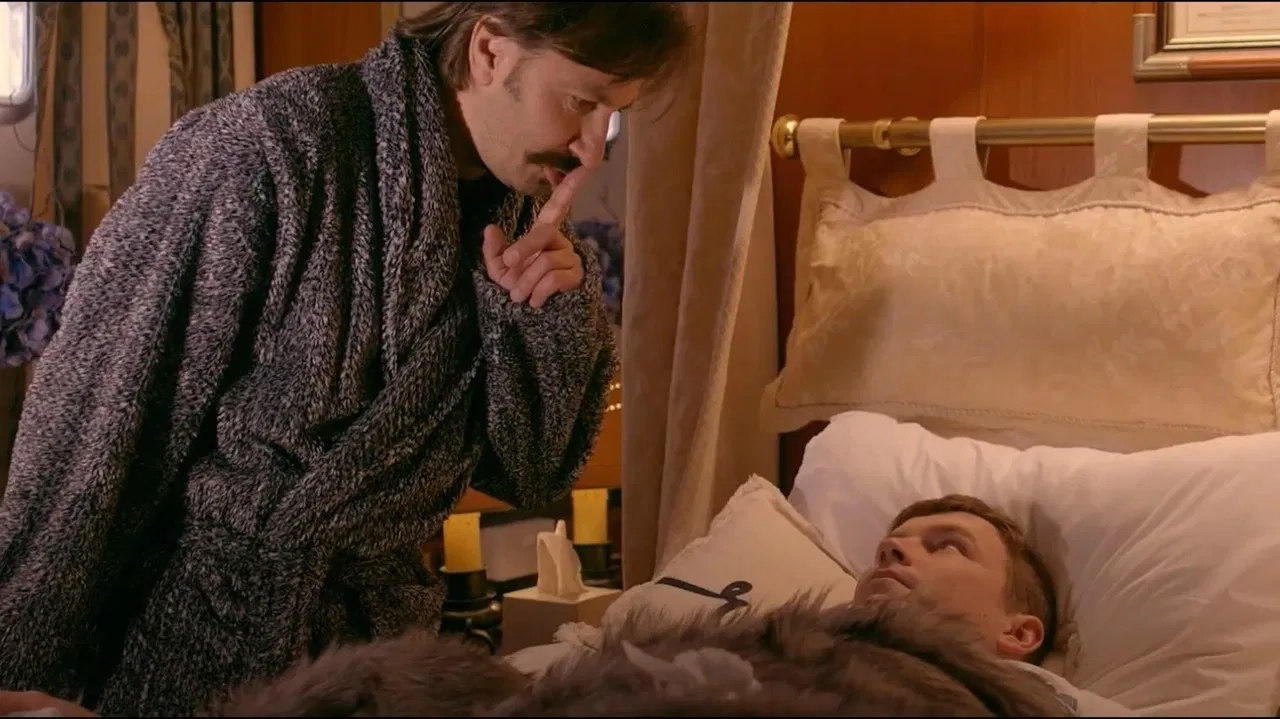 Low Flyers: The Europe Trip backdrop