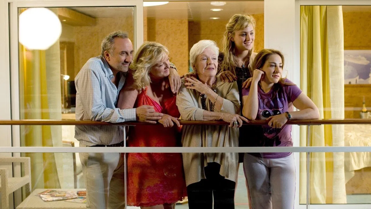 La Croisière backdrop