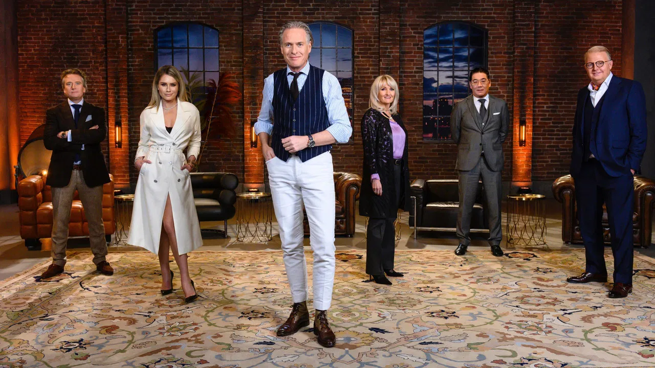 Dragons' Den NL backdrop