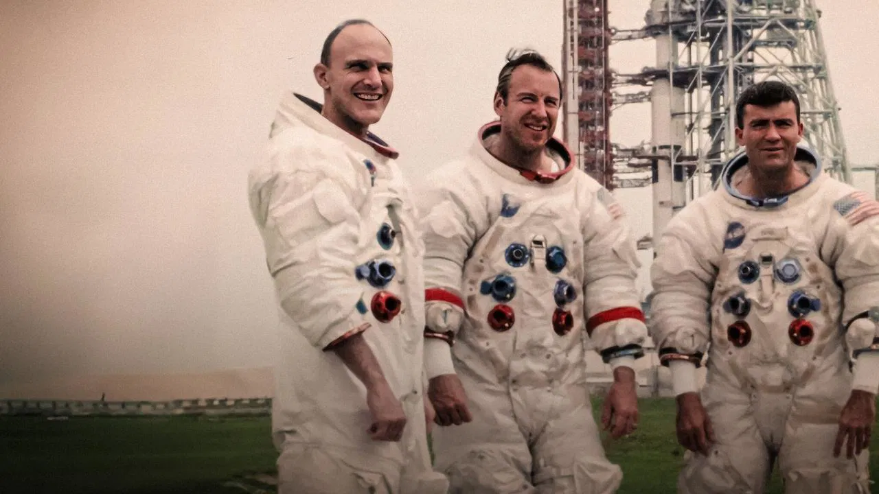 Apollo 13: Survival backdrop