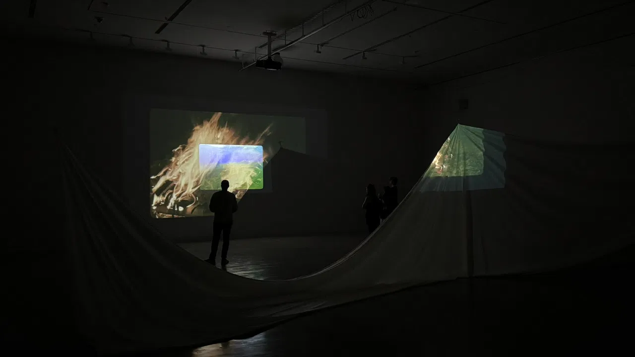 A Conversation with the Sun (Installation) backdrop