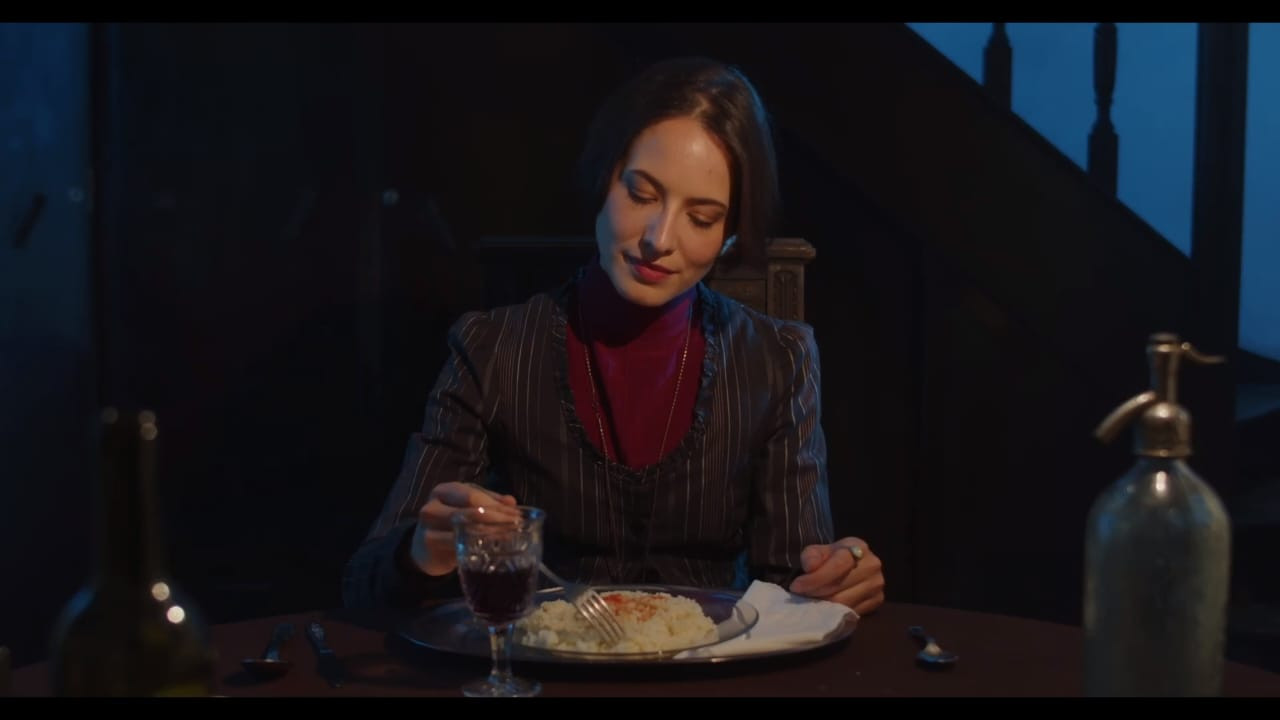 Intraterrestres backdrop