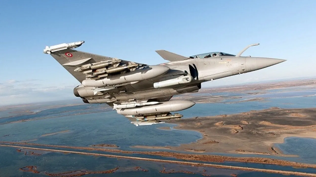 Le Rafale : Avion secret défense backdrop