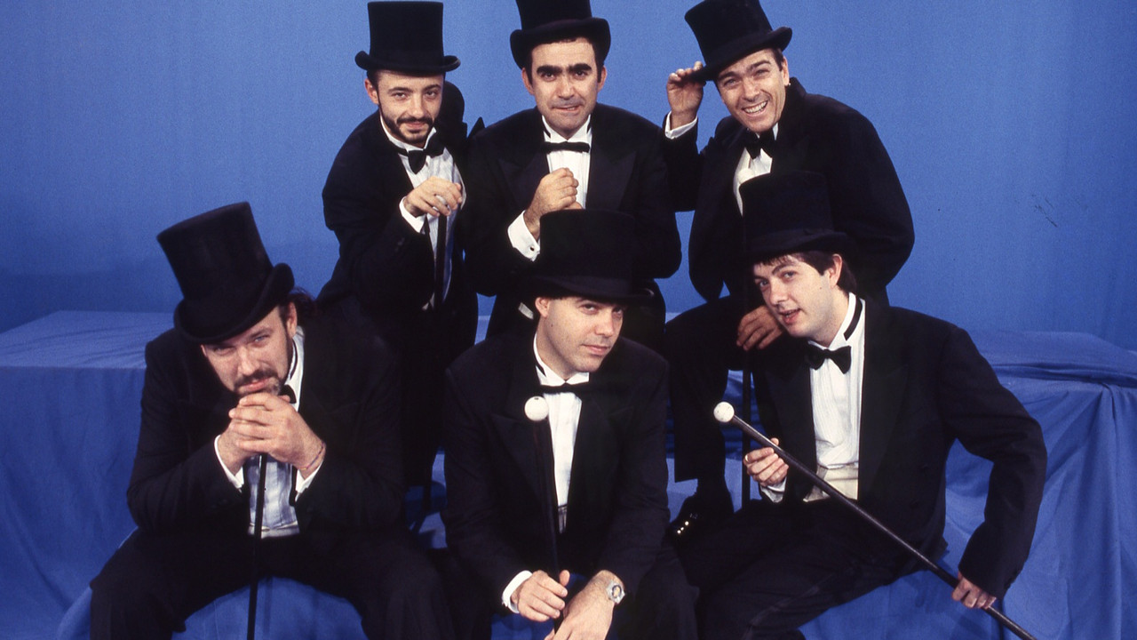 Chi ha incastrato Elio e le Storie Tese? backdrop