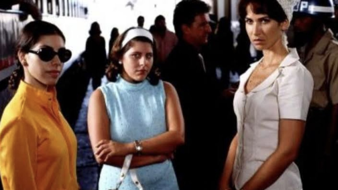 Two Streams backdrop